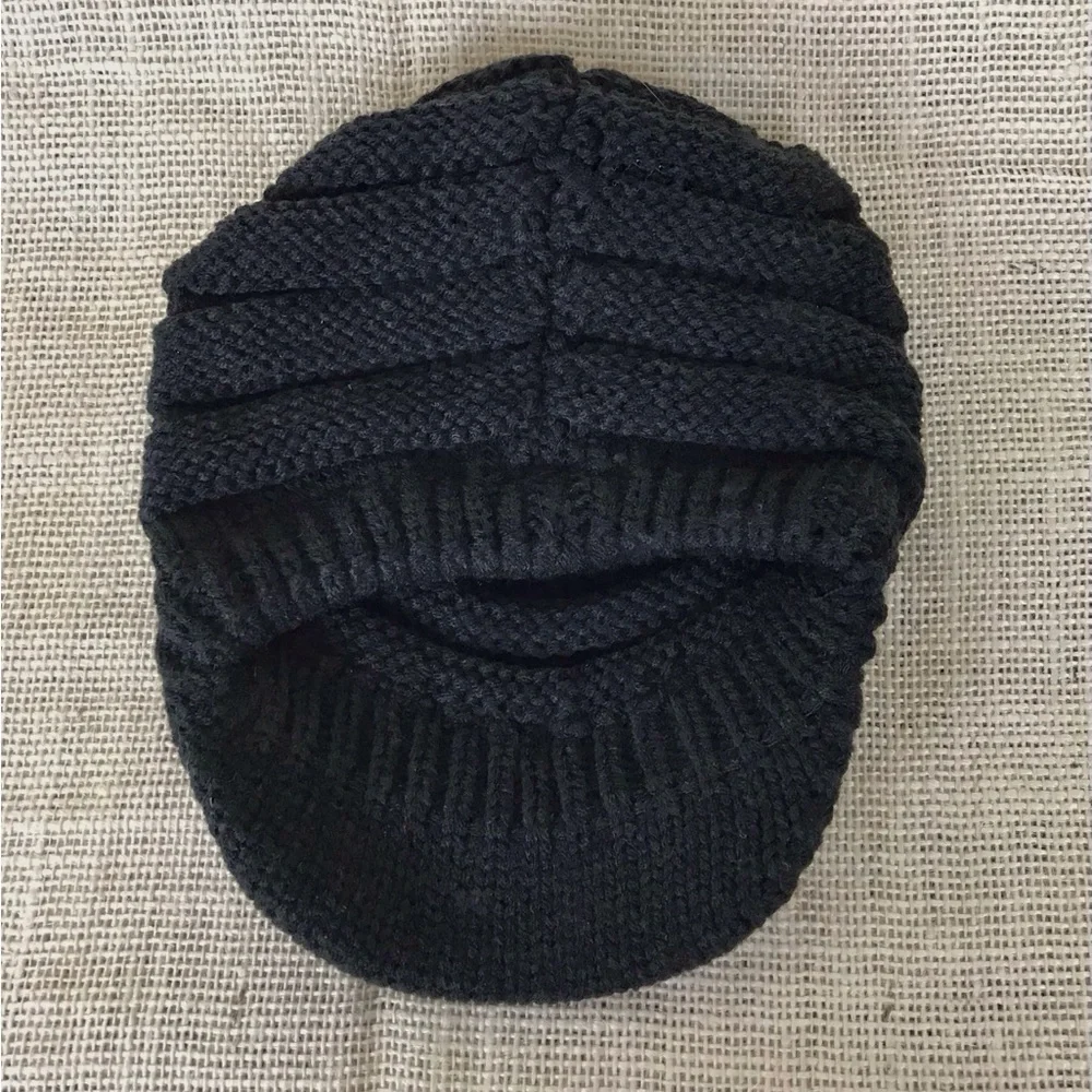 Kollie More NWOT Women’s Brimmed Beanie Cap Hat One Size Stretch